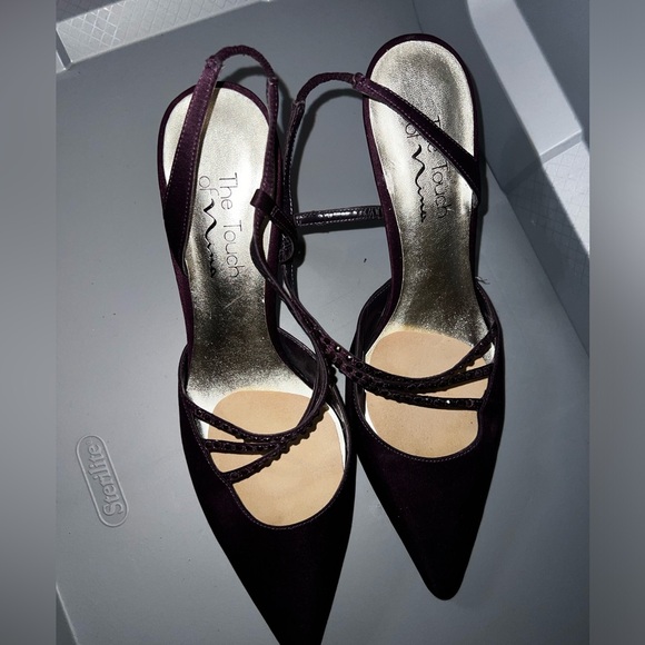 Vintage The Touch of Nina Kitten Heels - Picture 3 of 11